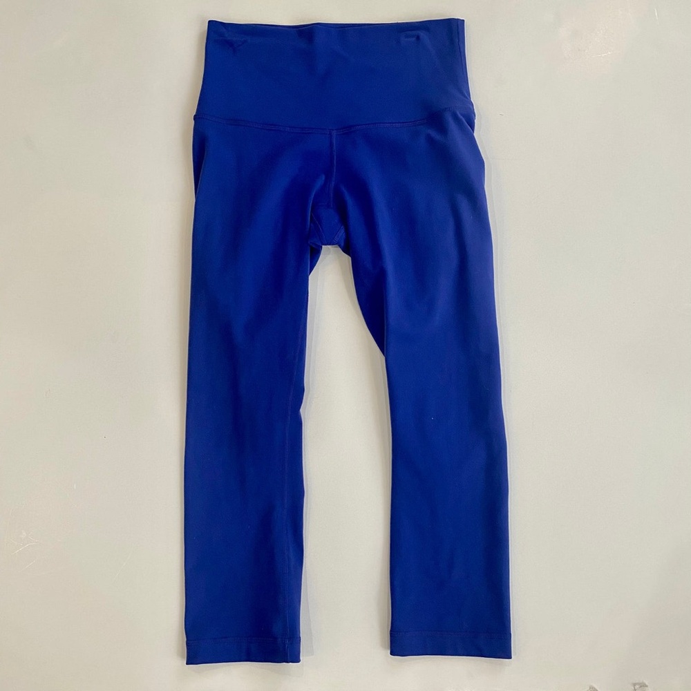 LULULEMON High Waist Capri Leggings Size 6
